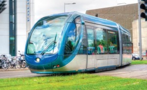 Le tram B file jusqu’à son nouveau terminus, France- Alouette.